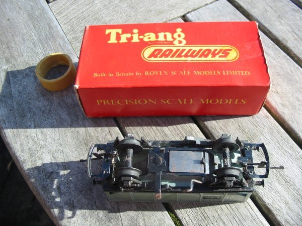 Triang R214 - Ore Wagon with Gravity Unloading - good boxed condition ! - Image 3
