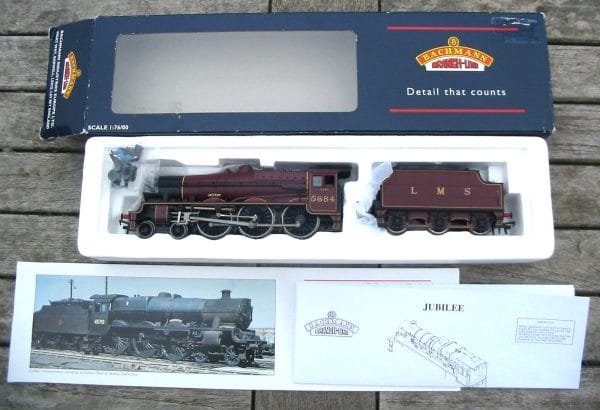 Bachmann 31-157 - Jubilee Class `5684 Jutland` in LMS Crimson livery with 4000 gallon tender - test run only - superb boxed condition !