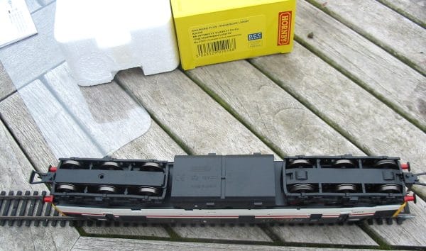 Hornby R30180 - Railroad Plus - Enhanced Livery Class 37 251 - `The Northern Lights` in BR Inter-City Executive livery - test run only - superb ! - Image 5